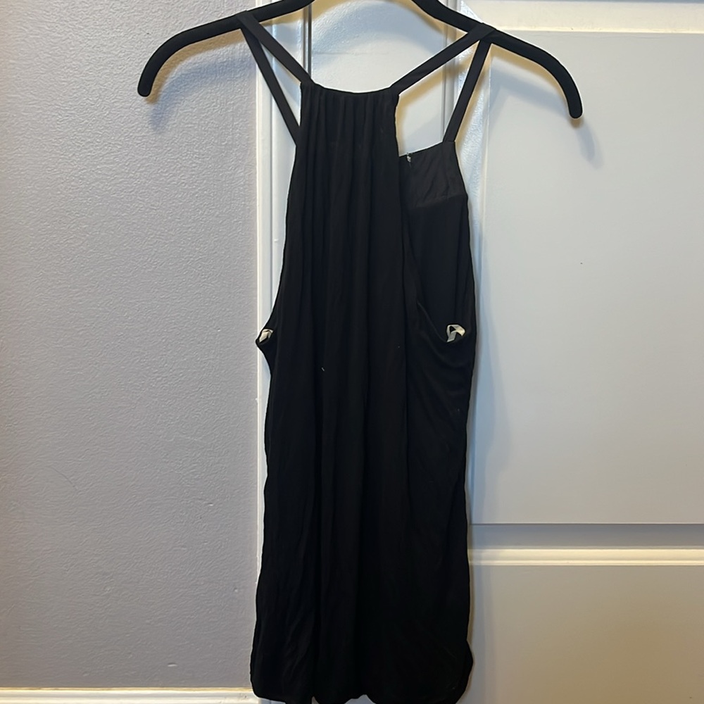 Halter top - Picture 2 of 7